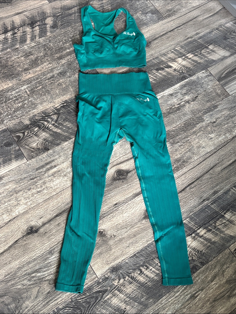 Teal Seamless Active Leggings and Sports Bra Set